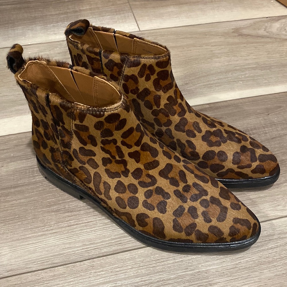 NEW Via Spiga Emelin Calf Hair Ankle Bootie Boots